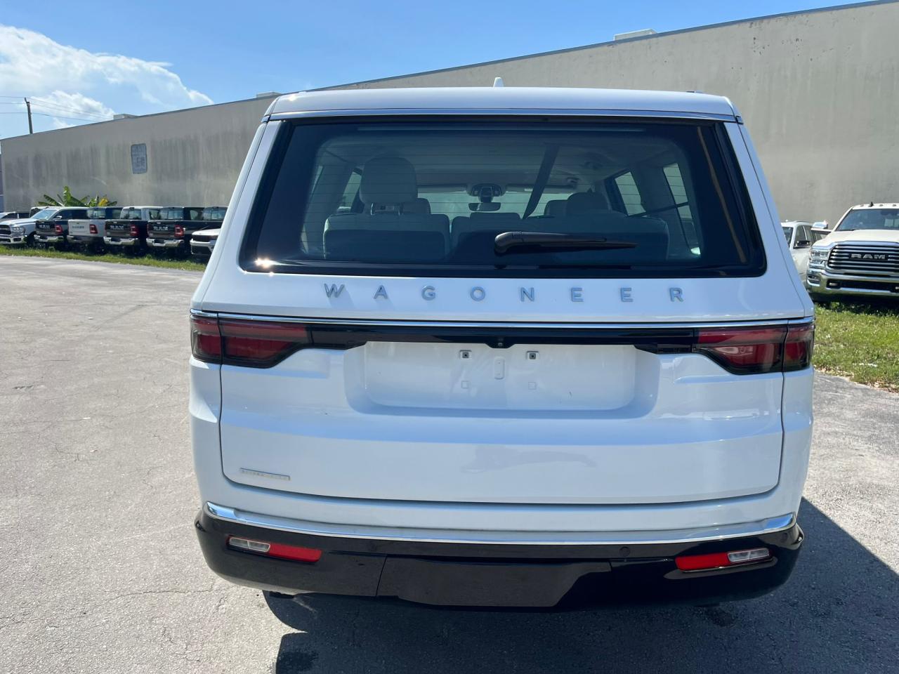 Lot #3265017908 2023 JEEP WAGONEER