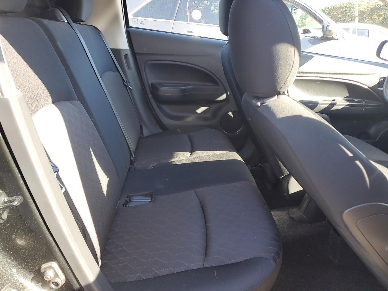 MITSUBISHI MIRAGE ES