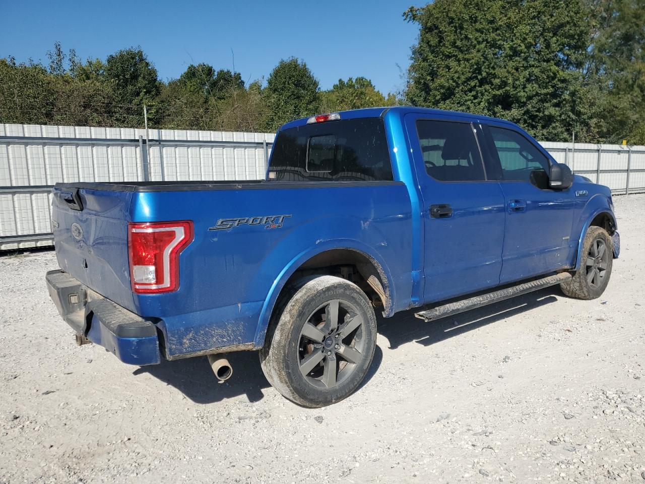 FORD F-150 SUPERCREW