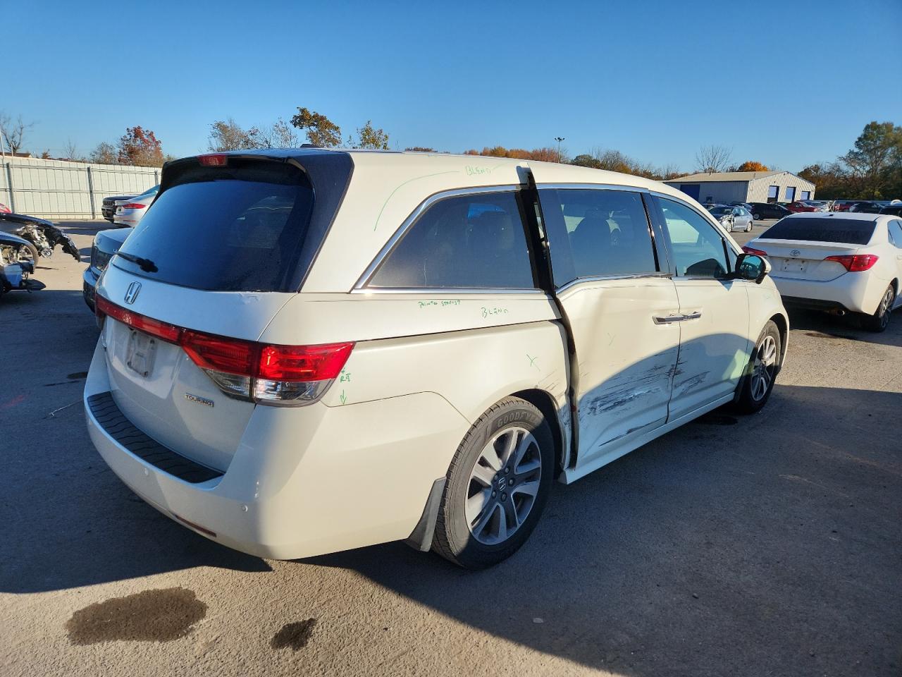 HONDA ODYSSEY TOURING