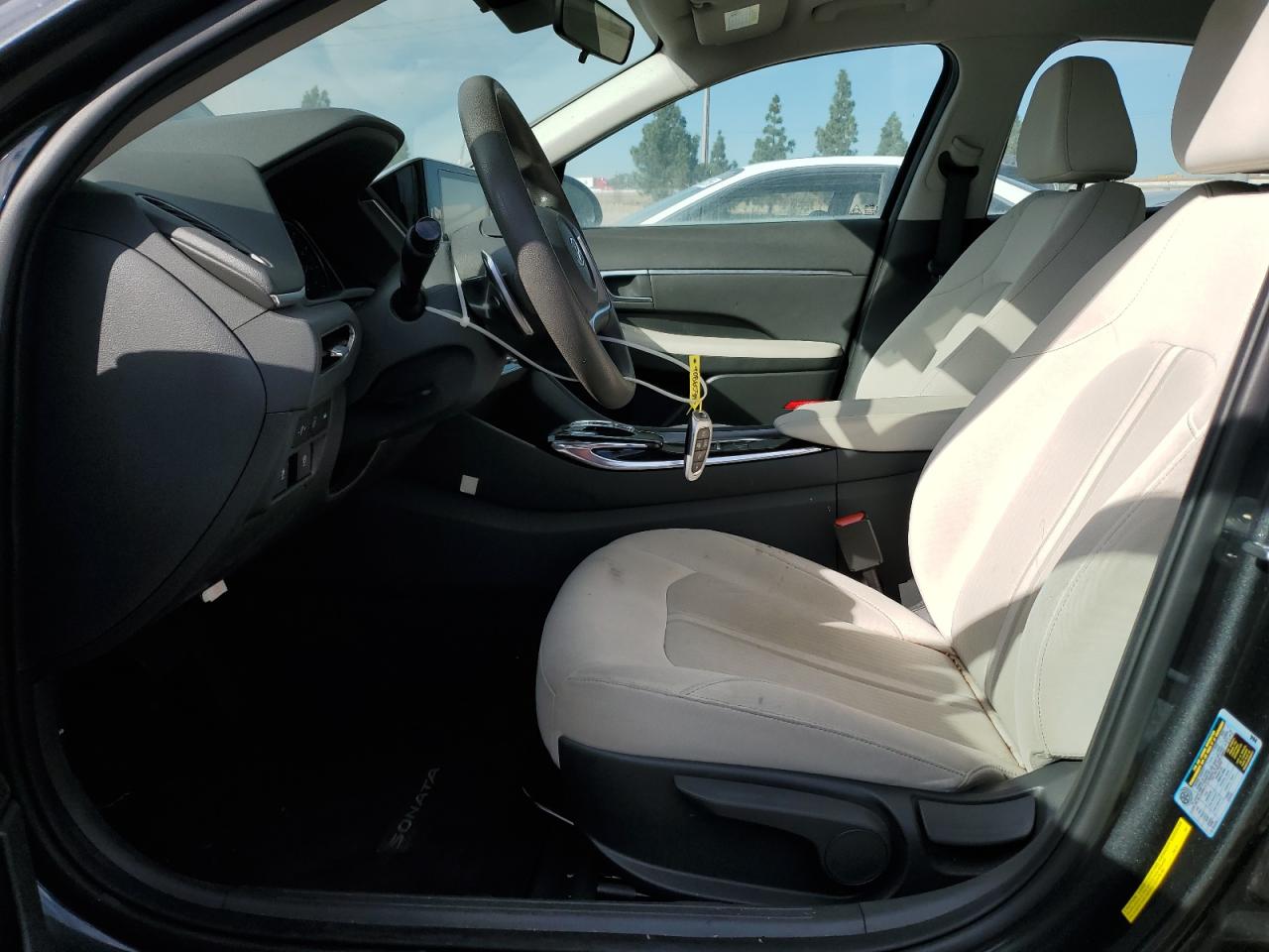 HYUNDAI SONATA HYBRID