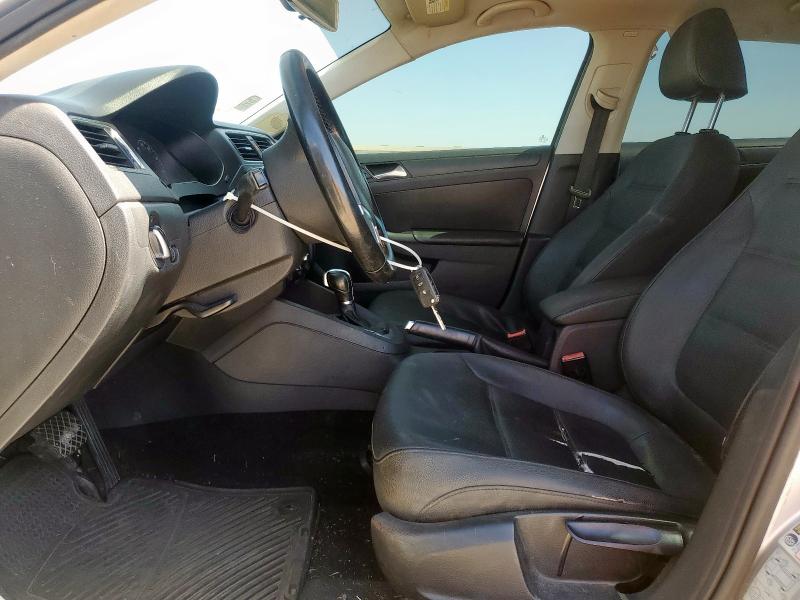 2011 VOLKSWAGEN JETTA SE - 3VWDX7AJ6BM026905