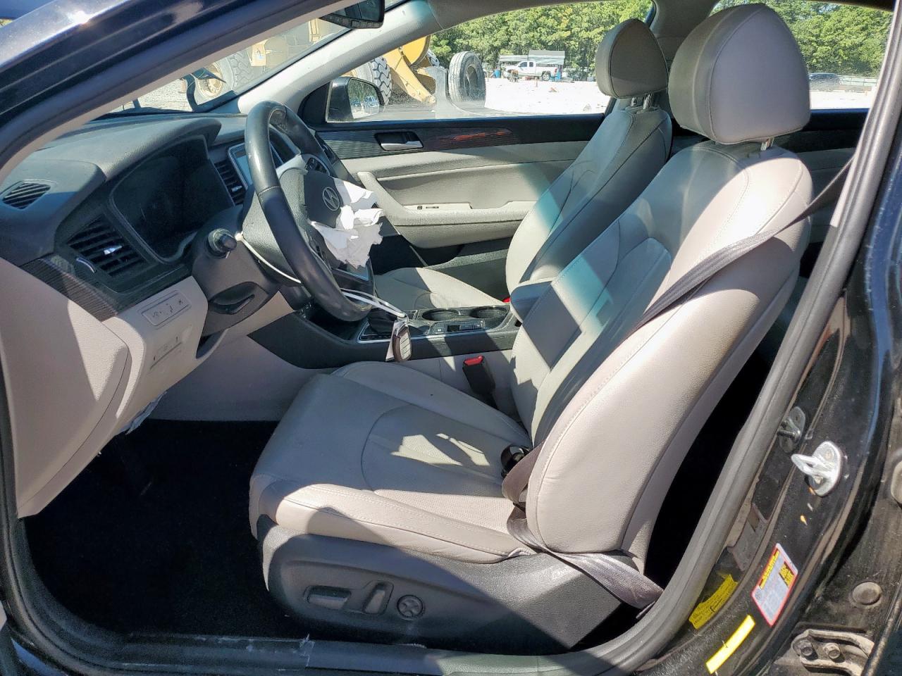 HYUNDAI SONATA SPORT