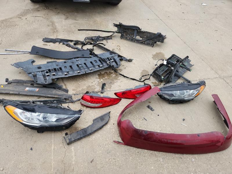 2018 FORD FUSION SE - 3FA6P0LU7JR209098