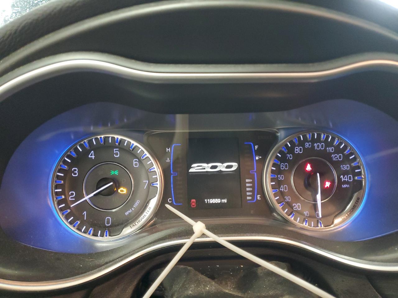 CHRYSLER 200 LIMITED