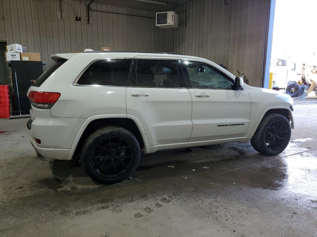 JEEP GRAND CHEROKEE LAREDO