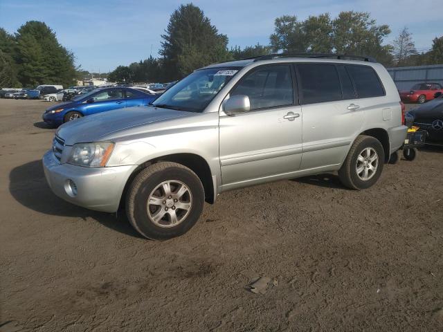 TOYOTA HIGHLANDER