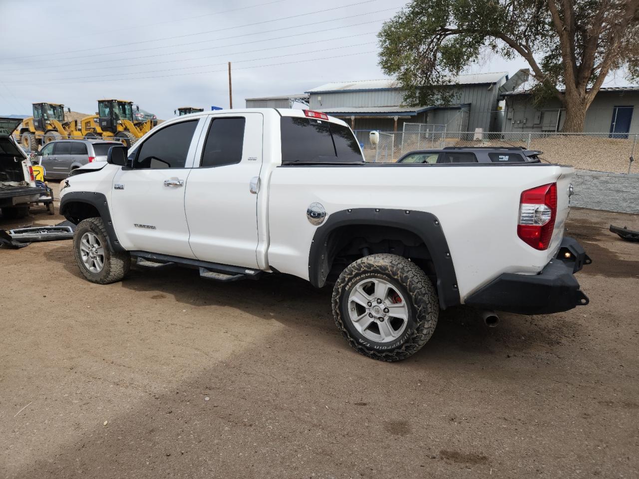 TOYOTA TUNDRA DOUBLE CAB SR