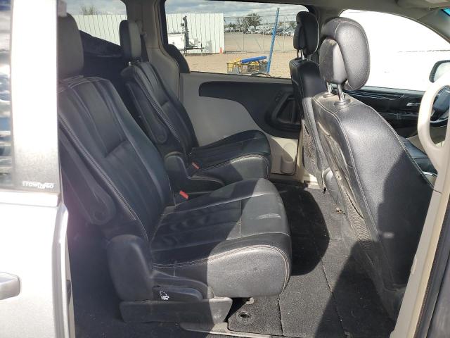 2014 CHRYSLER TOWN & COU - 2C4RC1BG5ER158765