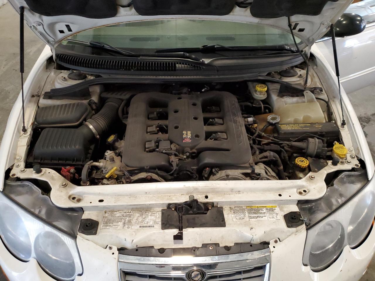 Lot #3290216226 2004 CHRYSLER 300M