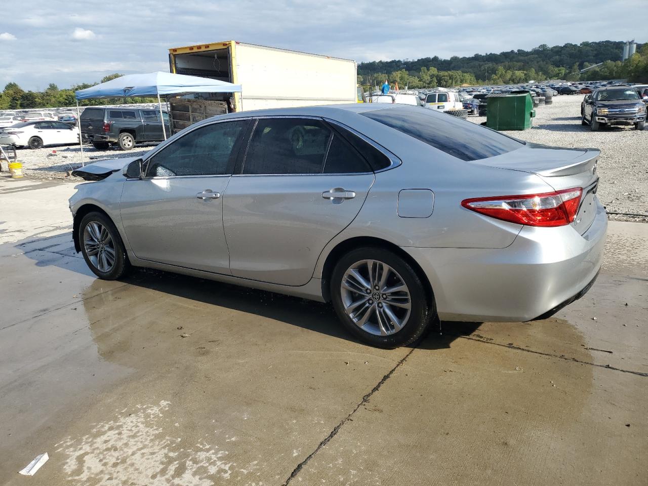 TOYOTA CAMRY LE
