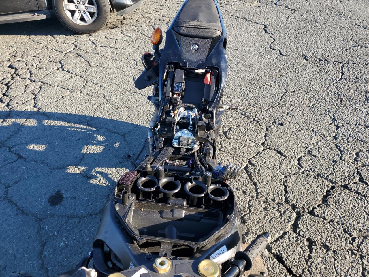 Lot #3308356357 2025 SUZUKI GSX-R1000