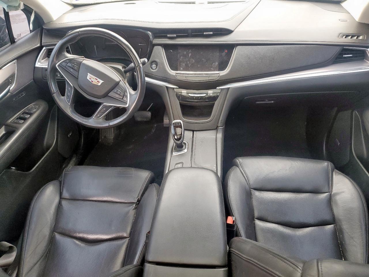 CADILLAC XT5 PREMIUM LUXURY