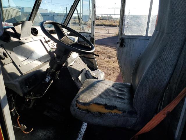 1998 CHEVROLET P30 #3284308030