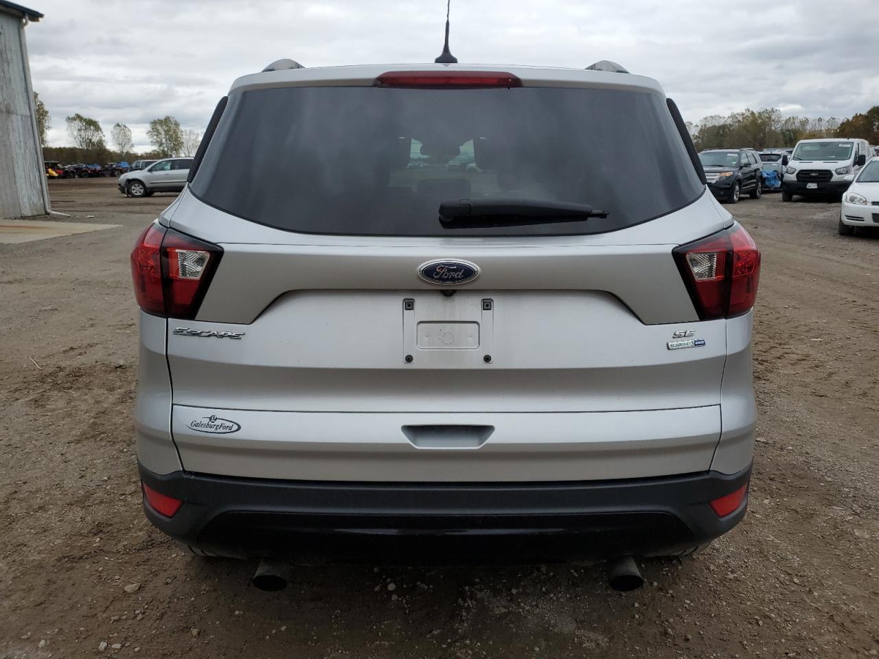FORD ESCAPE SE