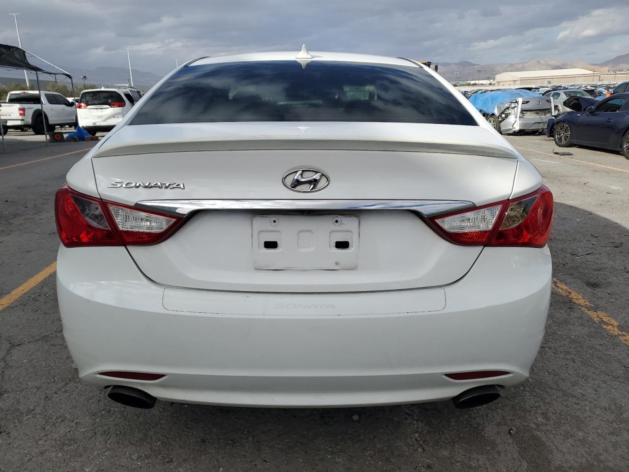 HYUNDAI SONATA SE