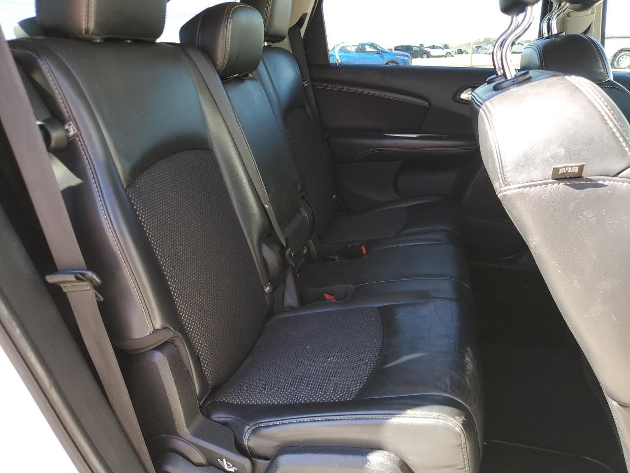 DODGE JOURNEY CROSSROAD