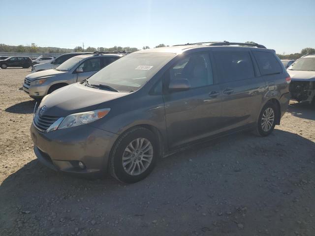 Global Auto Auctions: 2012 TOYOTA SIENNA XLE