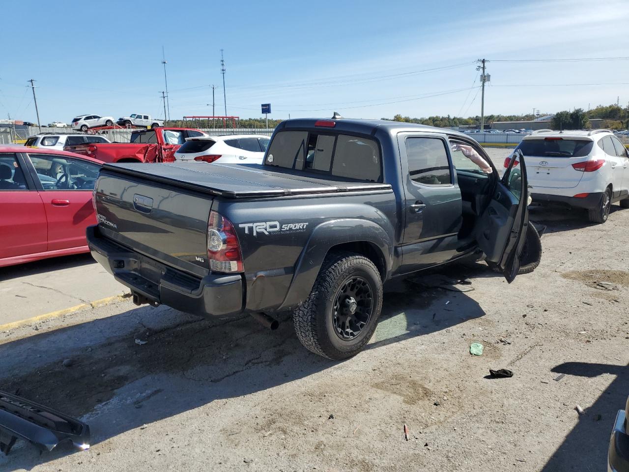 TOYOTA TACOMA DOUBLE CAB