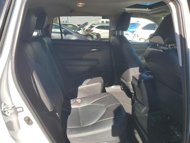 2022 TOYOTA HIGHLANDER - 5TDGZRBH3NS597080