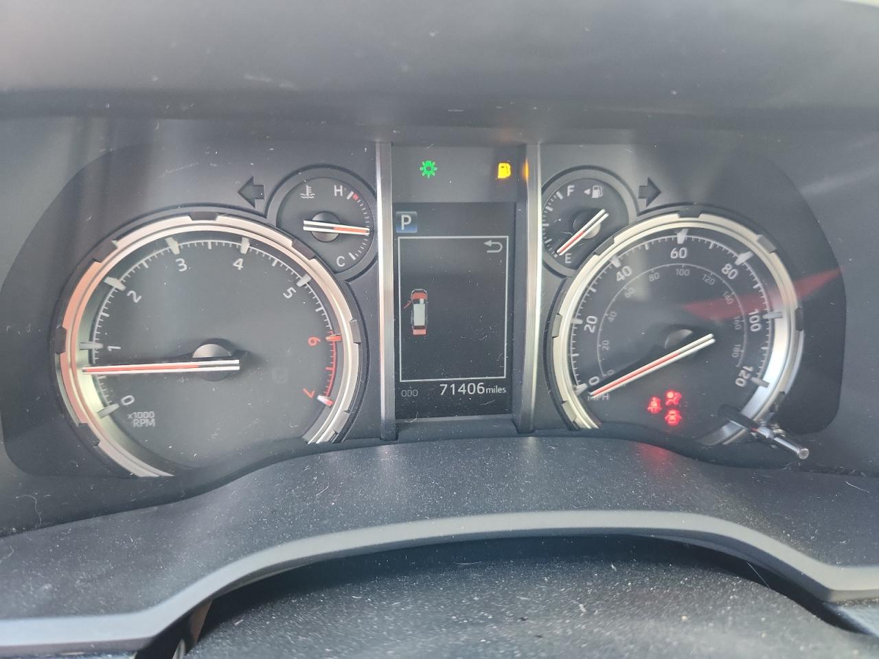 TOYOTA 4RUNNER SR5 PREMIUM