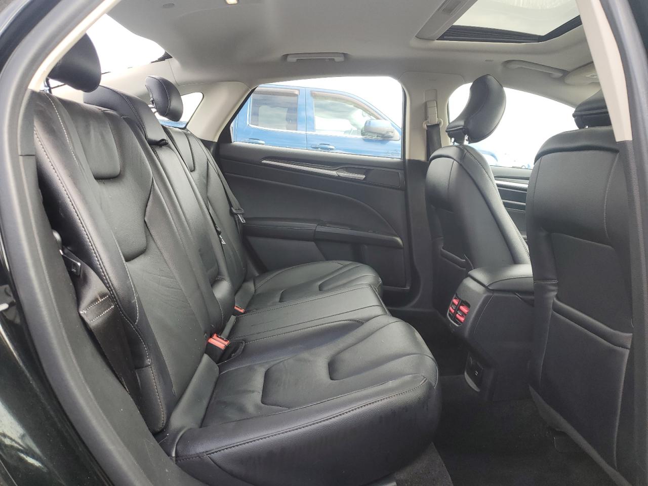 FORD FUSION TITANIUM/PLATINUM PHEV