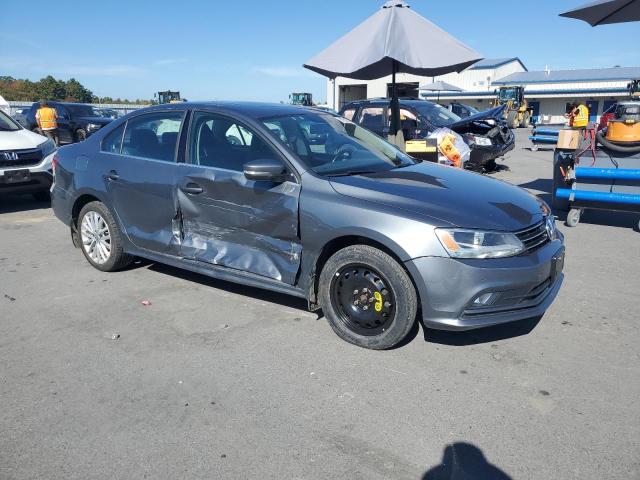 2015 VOLKSWAGEN JETTA SE - 3VWD17AJ8FM225963