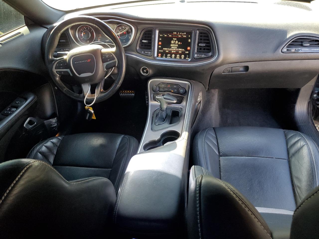 DODGE CHALLENGER SXT PLUS