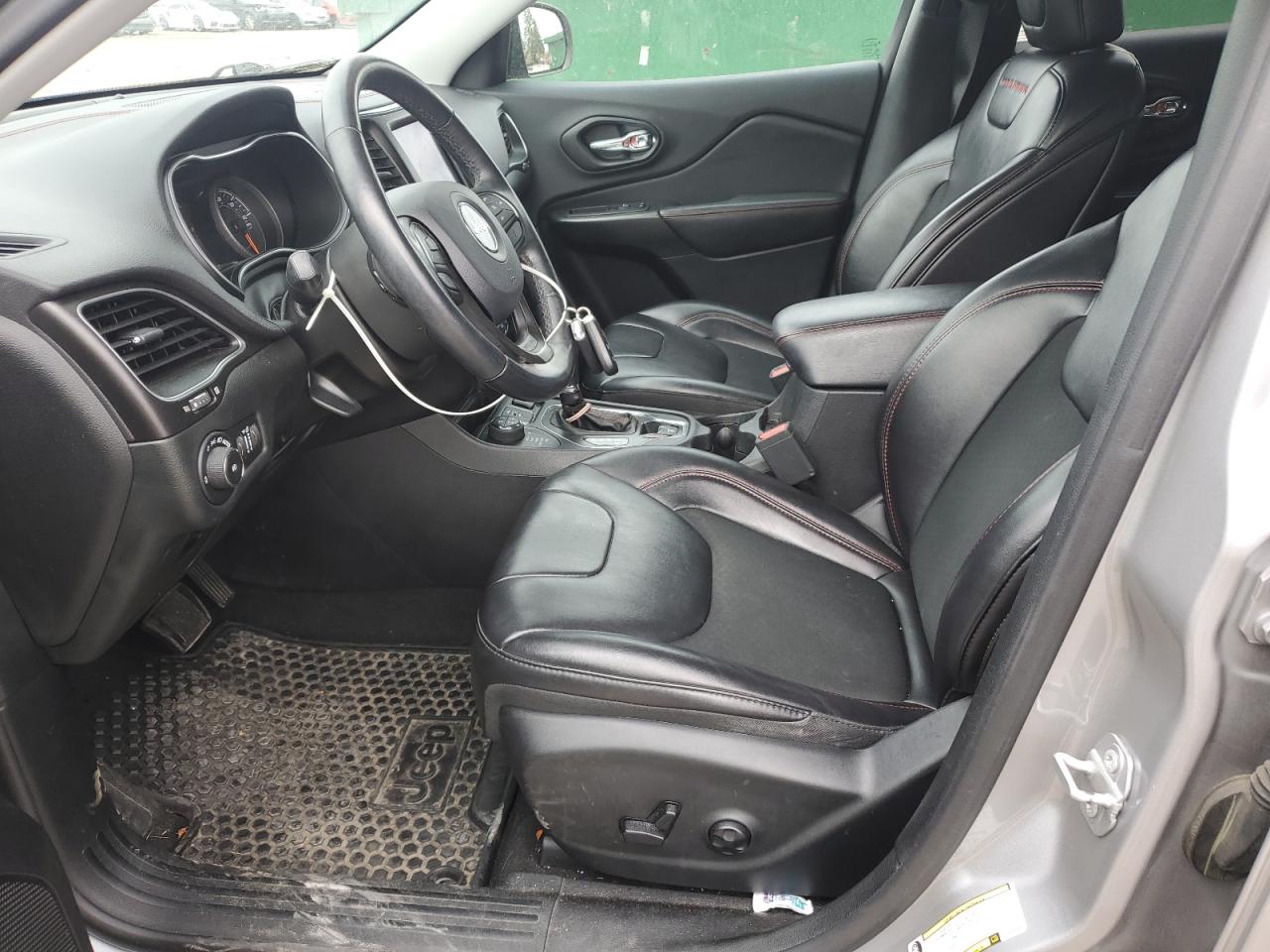 JEEP CHEROKEE TRAILHAWK