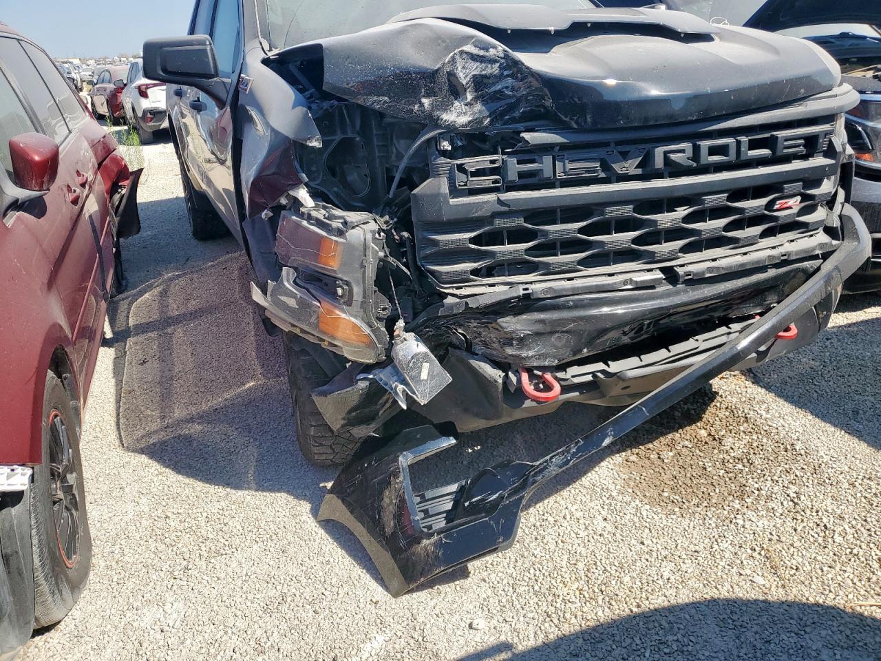 CHEVROLET SILVERADO K1500 TRAIL BOSS CUSTOM