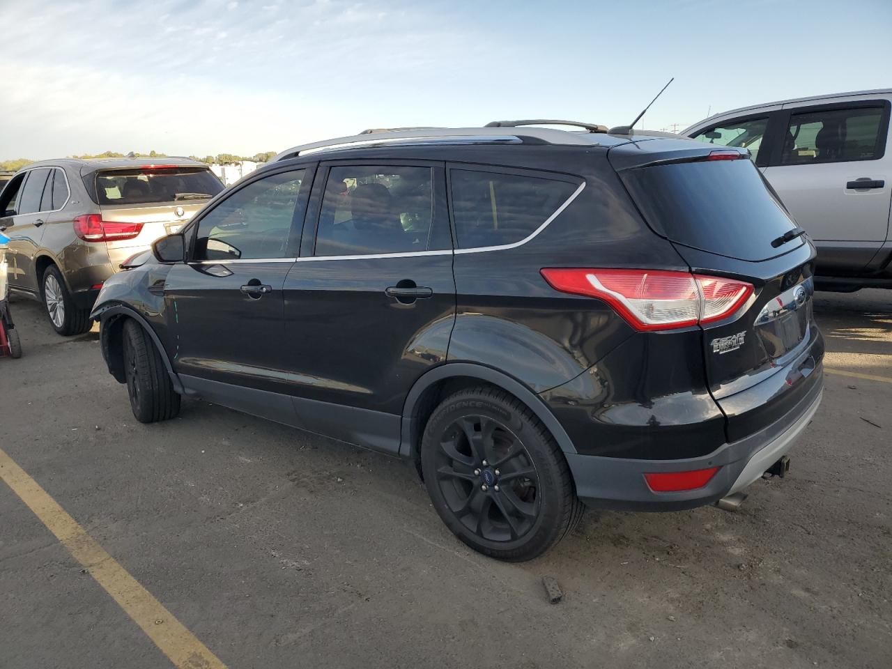 FORD ESCAPE TITANIUM