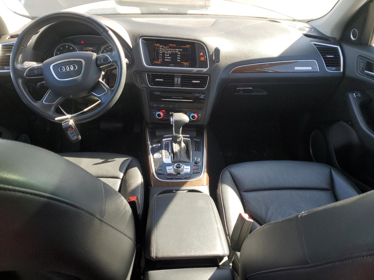 AUDI Q5 PREMIUM PLUS