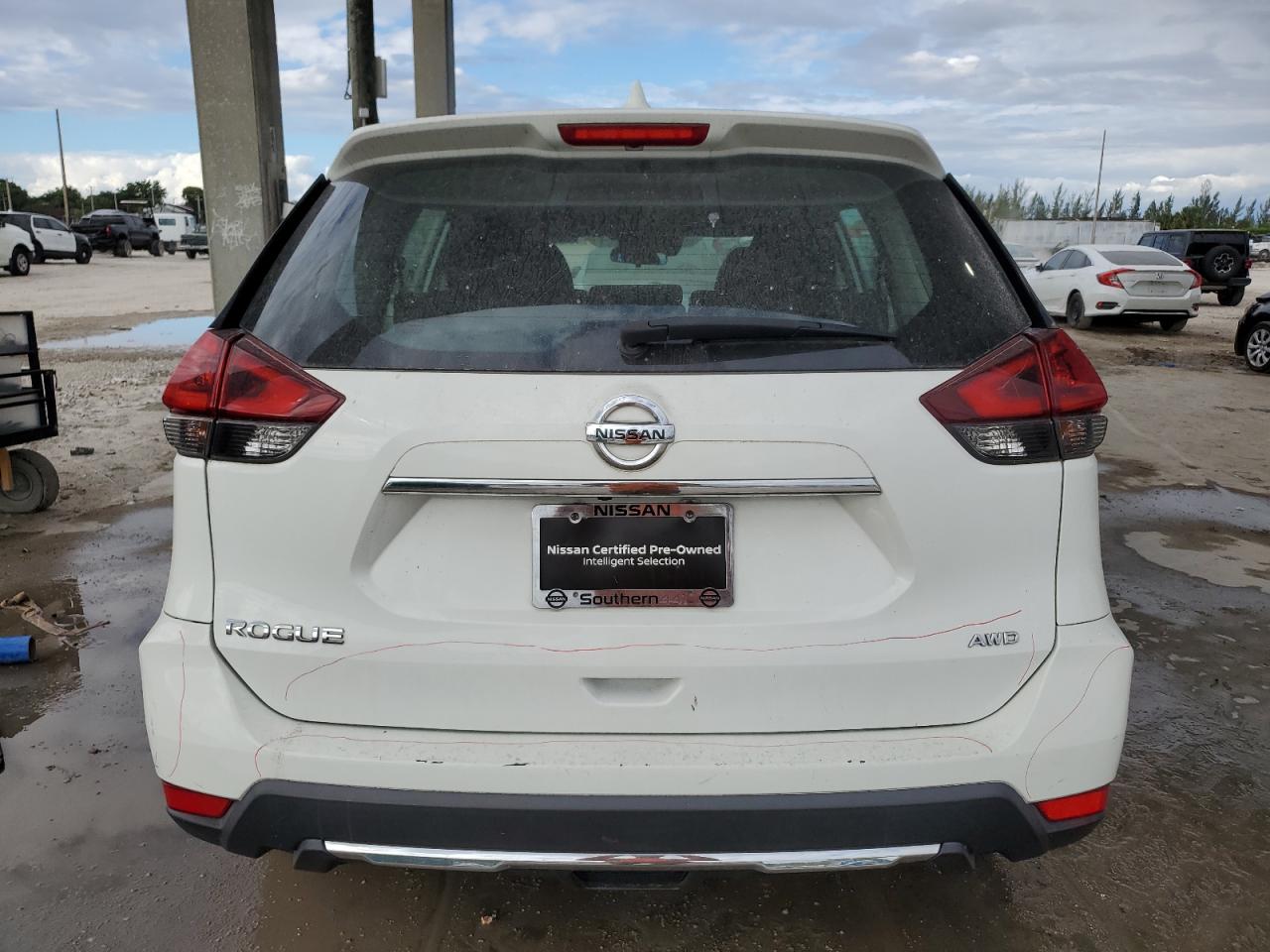 NISSAN ROGUE S