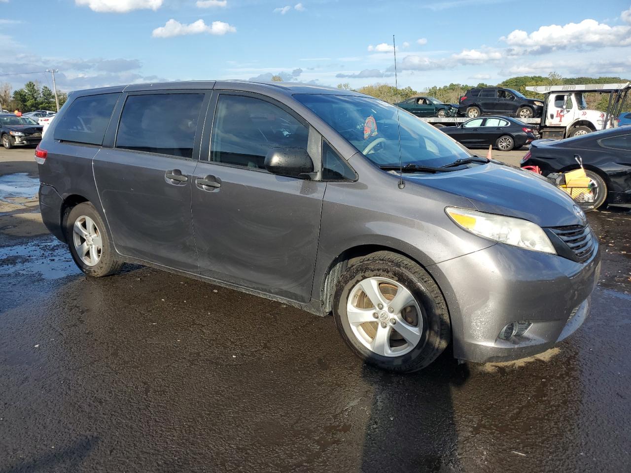 TOYOTA SIENNA