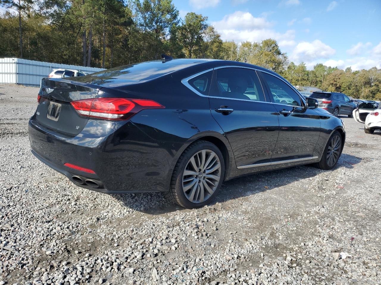HYUNDAI GENESIS 5.0L