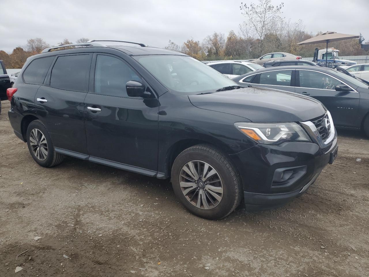 NISSAN PATHFINDER S