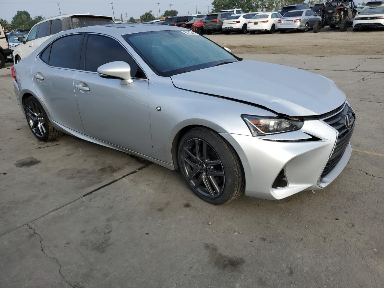 LEXUS IS 200T