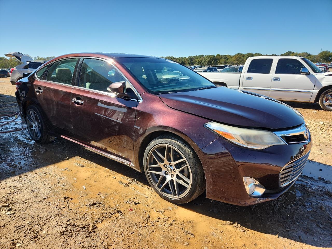 TOYOTA AVALON XLE