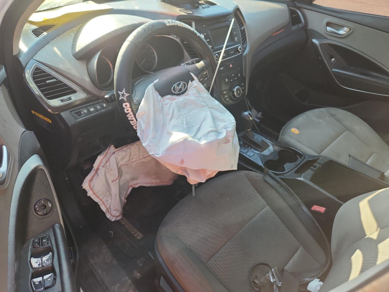 Lot #3311673231 2018 HYUNDAI SANTA FE S