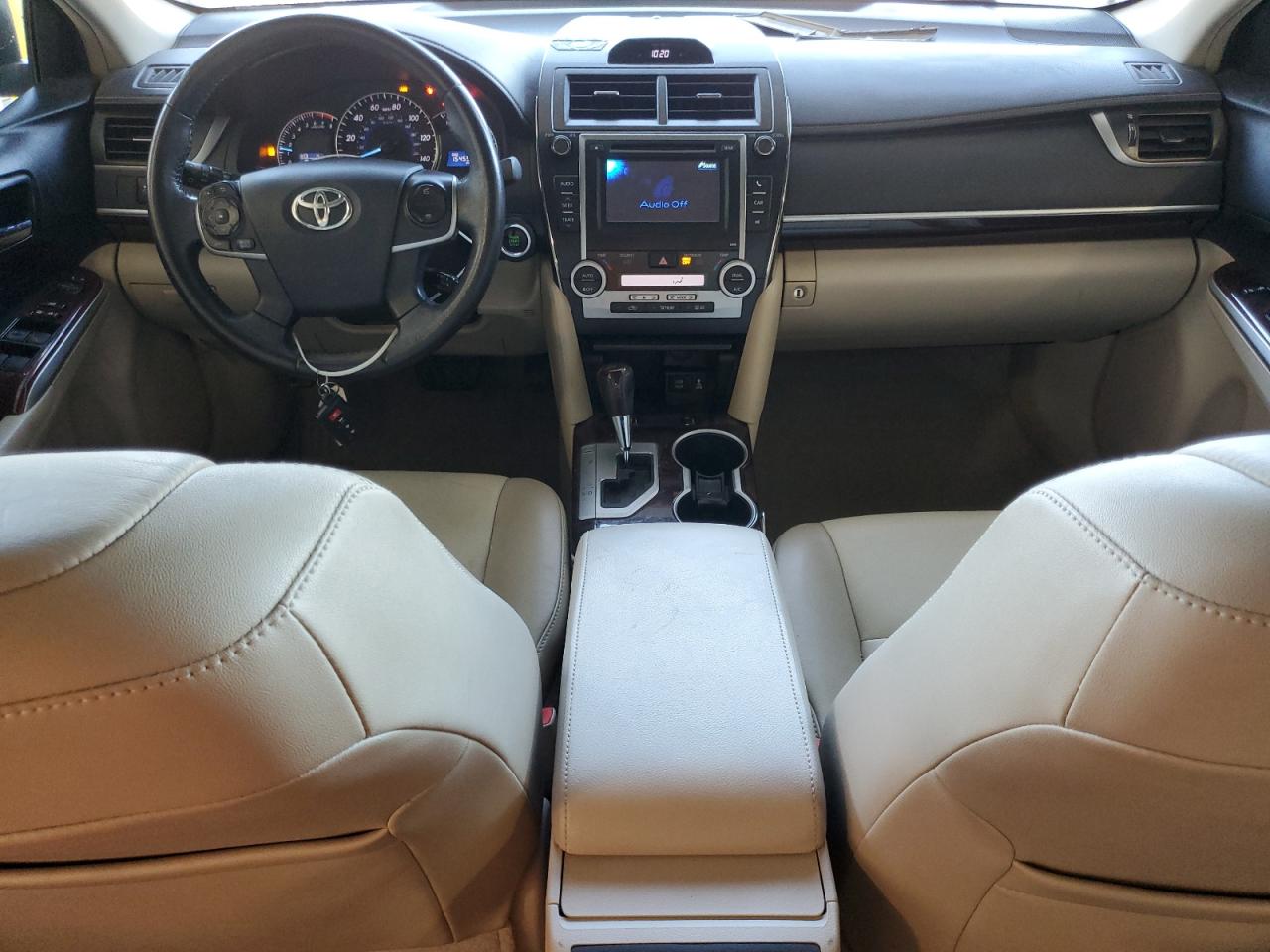 TOYOTA CAMRY L