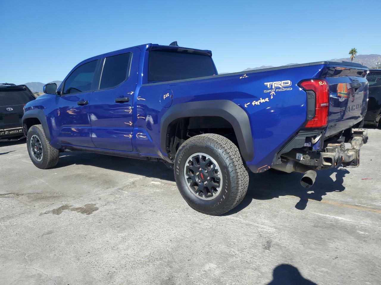 TOYOTA TACOMA DOUBLE CAB