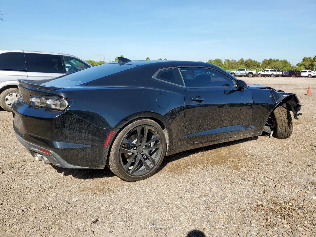 Lot #3318071396 2024 CHEVROLET CAMARO LT1