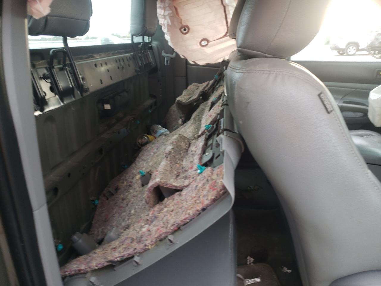 TOYOTA TACOMA ACCESS CAB