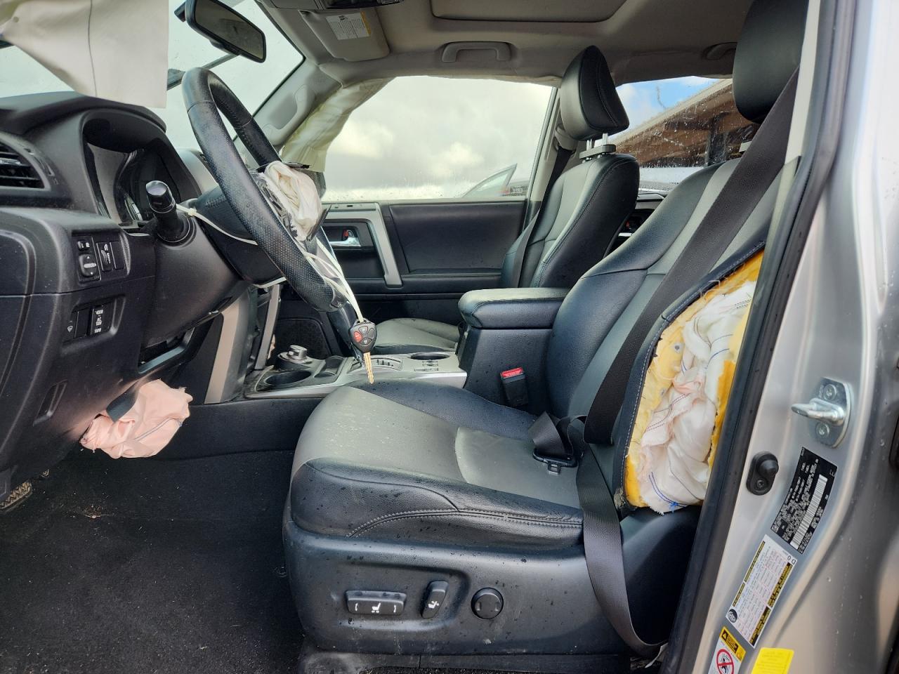 TOYOTA 4RUNNER SR5/SR5 PREMIUM