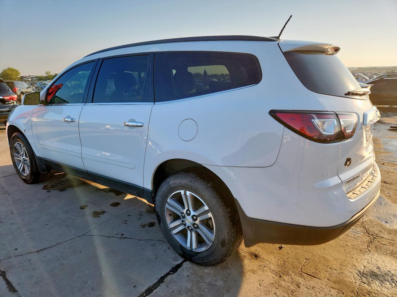 CHEVROLET TRAVERSE LT