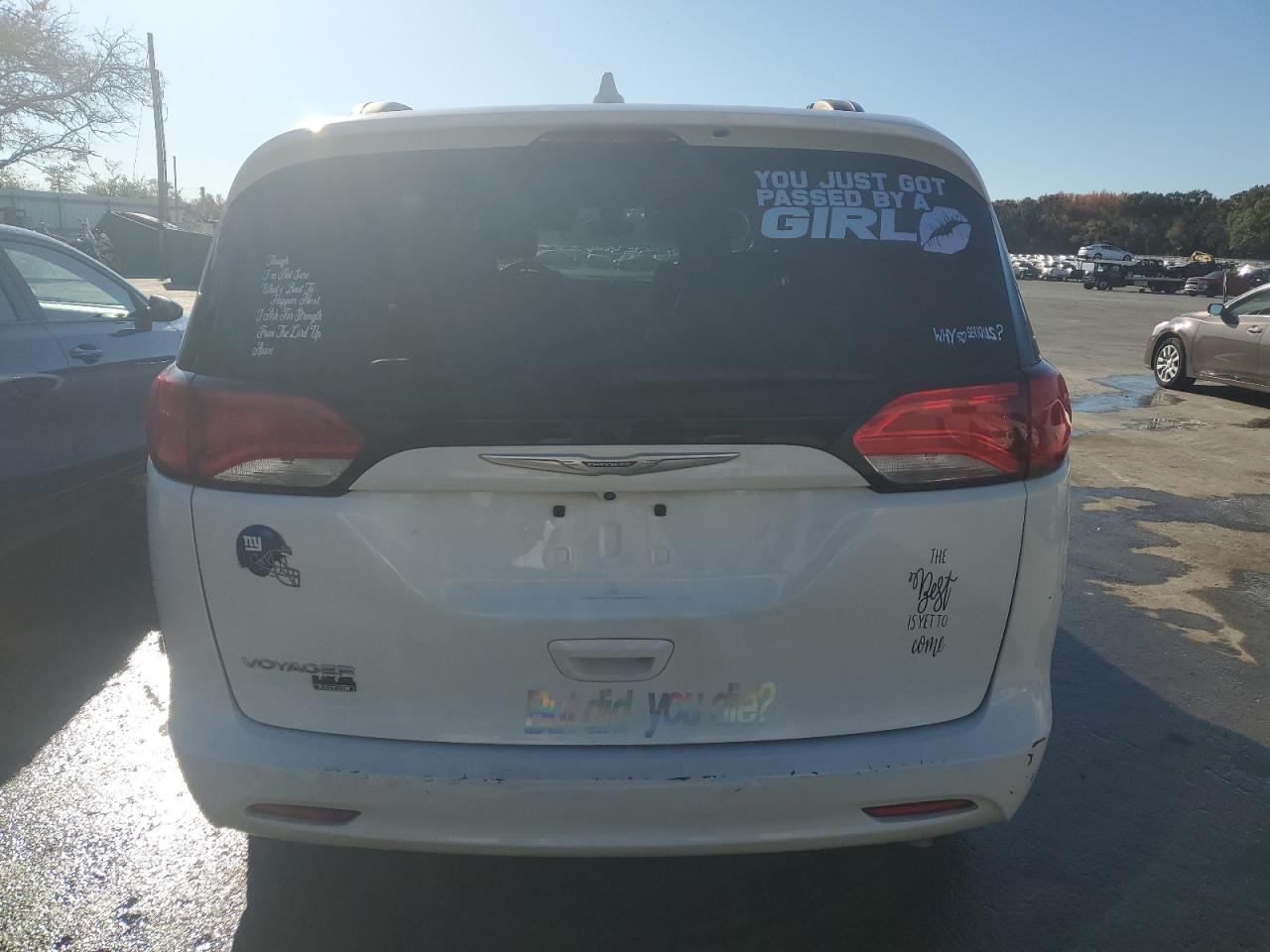 CHRYSLER VOYAGER LXI