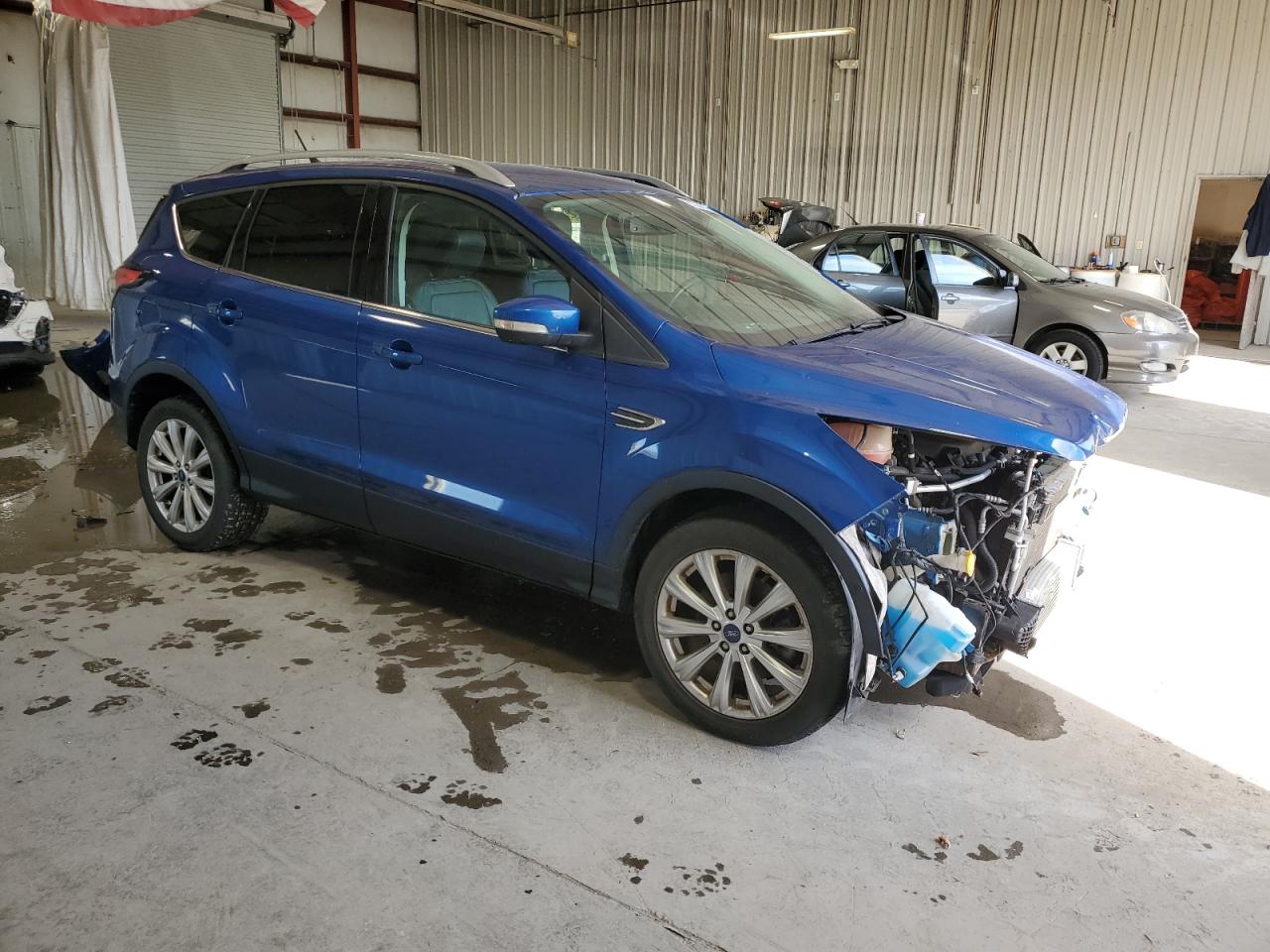 FORD ESCAPE TITANIUM