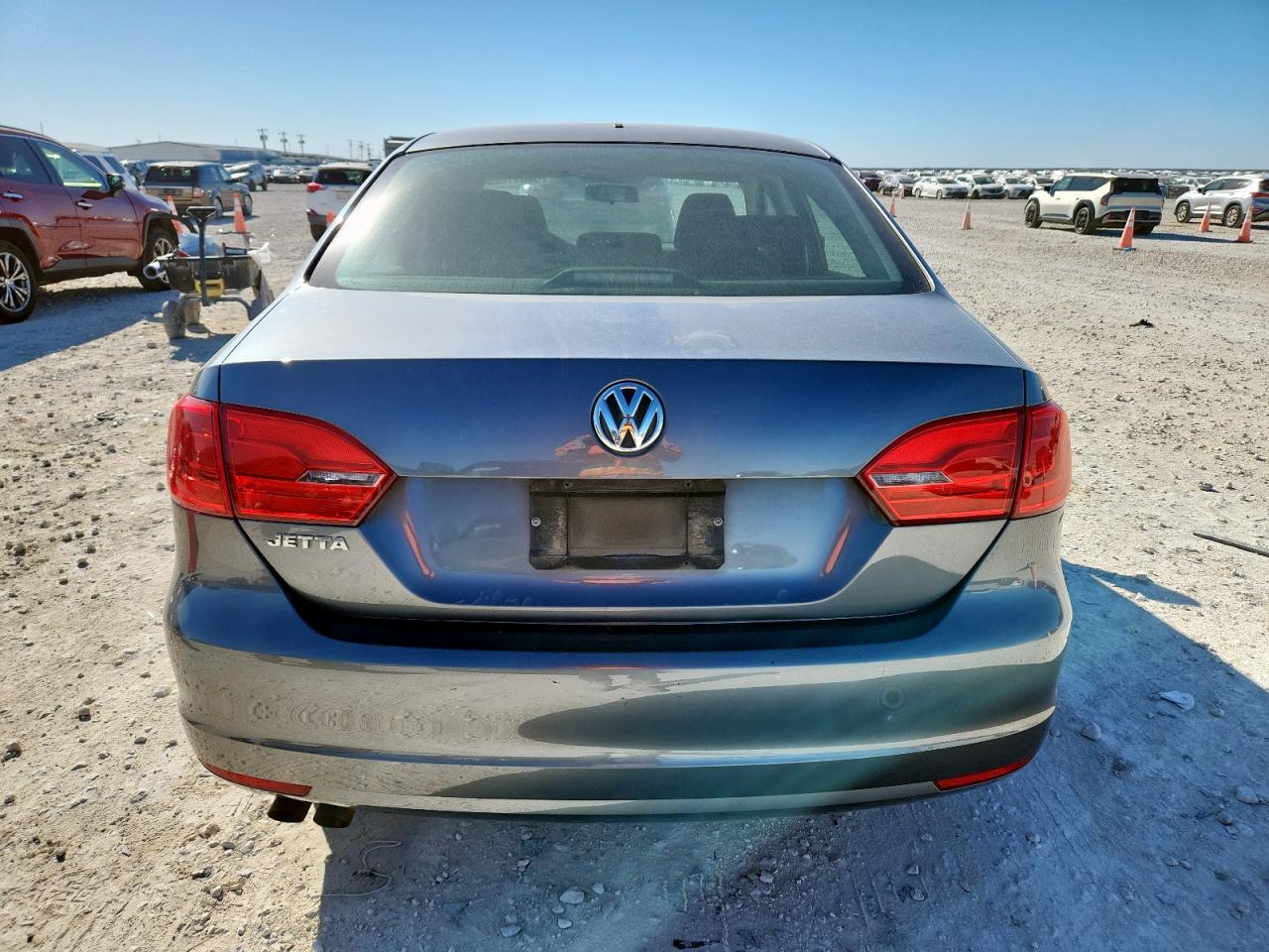 VOLKSWAGEN JETTA BASE