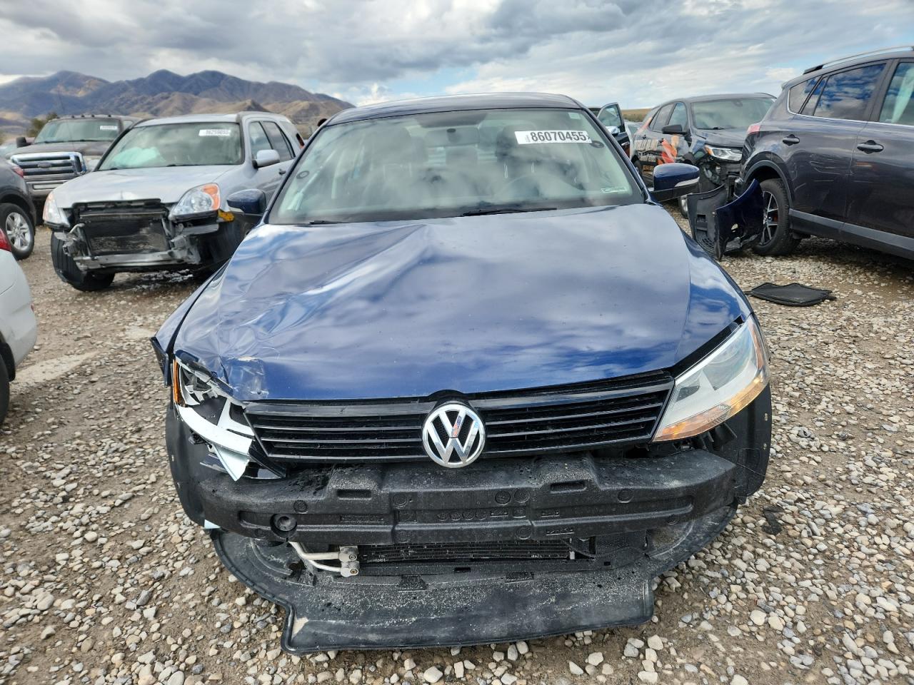 VOLKSWAGEN JETTA SE