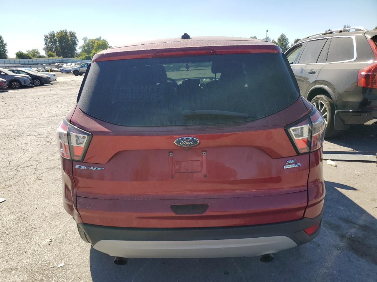 FORD ESCAPE SE